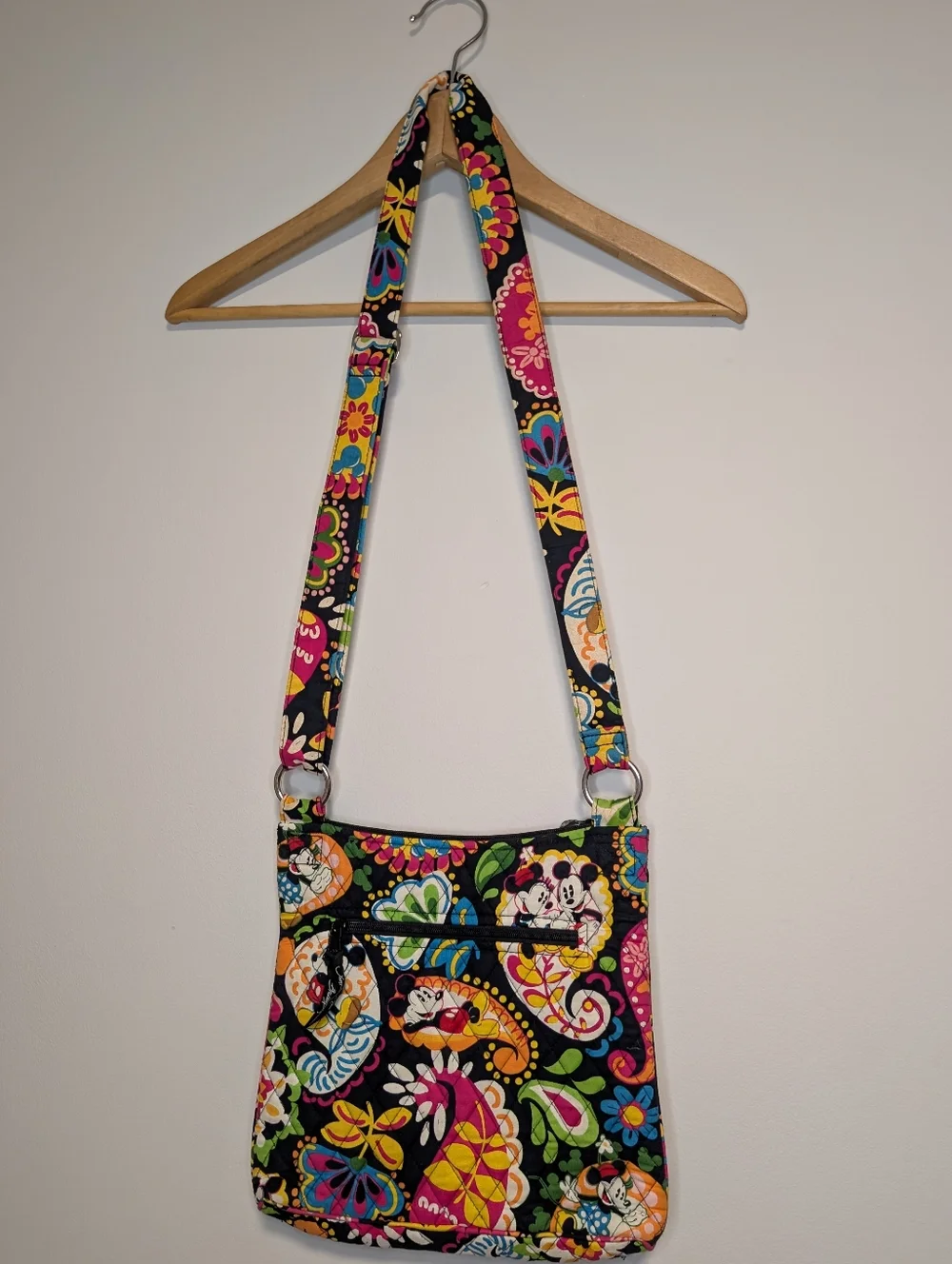 Vera Bradley Mickey & Minnie Mouse Disney Authentic Collection Crossbody Bag - Picture 7 of 12